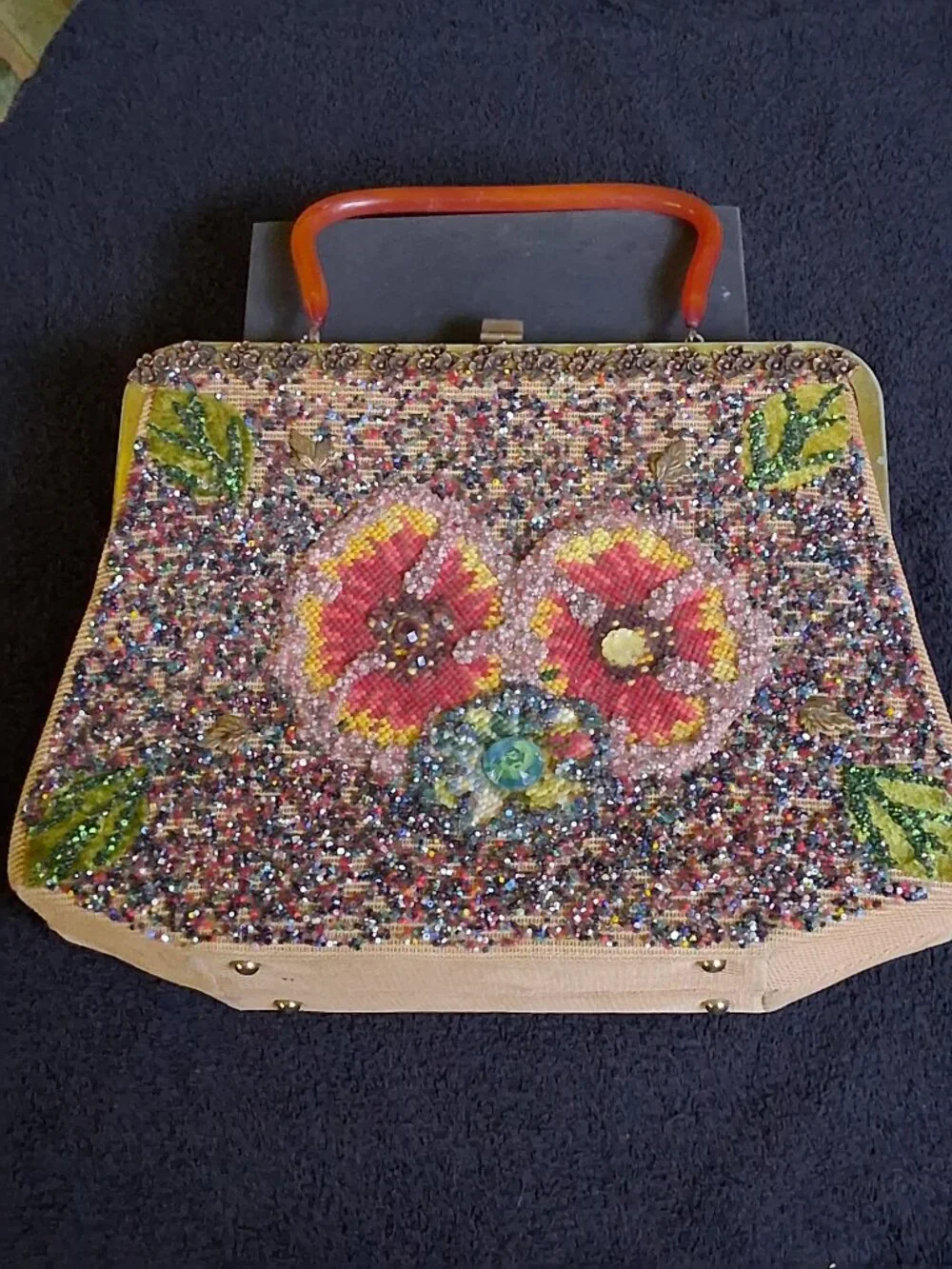 Vintage Soure of New York Beaded Floral Tapestry Handbag – Lucite Handle